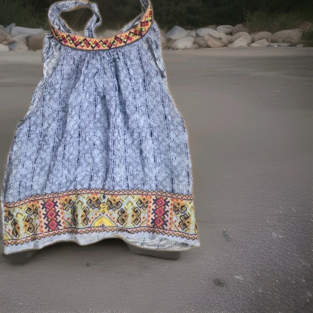 ANTHROPOLOGIE BHANUNI BY JYOTI “Jina” Embroidered Beaded Silk Halter Top Med P - Picture 2 of 5